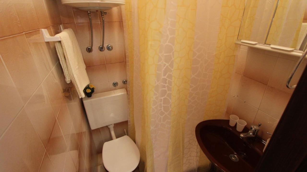 Apartments&Rooms Jelka Malinska Buitenkant foto
